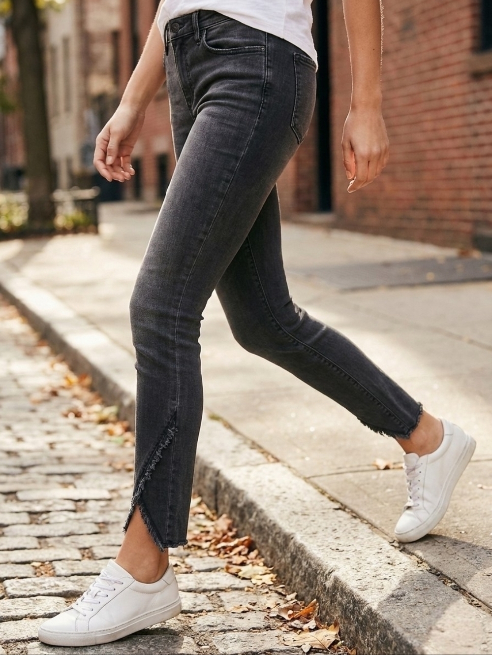 FRAME Denim 28 Gray Quinby Le High Skinny Crop Double Triangle Raw Hem Jeans